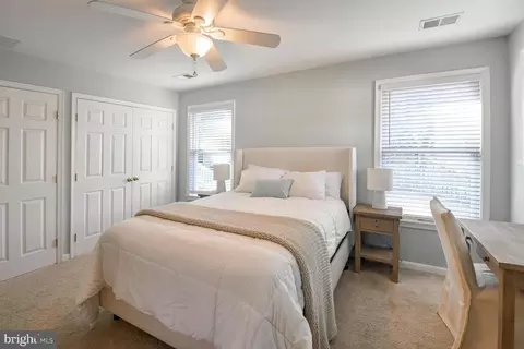 Bedroom - 2760 Riverview Dr, Riva, MD 21140 photo 2 of 3