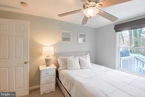 Bedroom - 2760 Riverview Dr, Riva, MD 21140 photo 3 of 3
