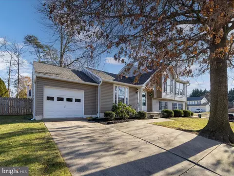 Other - 814 Vacation Dr, Odenton, MD 21113 photo 1 of 13