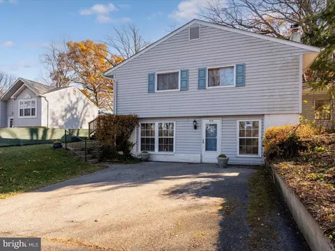 313 Hampton Rd, Linthicum Heights, MD 21090