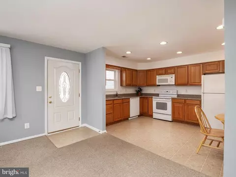 Entry Way - 2004 Aberdeen Dr, Crofton, MD 21114 photo 1 of 1