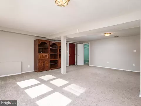Living - 2004 Aberdeen Dr, Crofton, MD 21114 photo 4 of 6