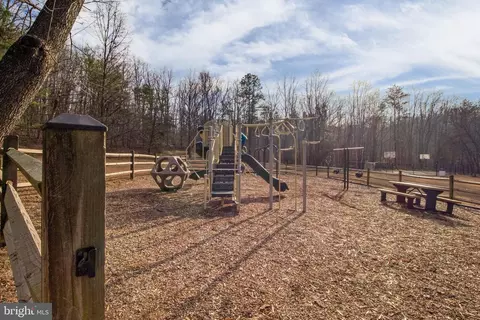 Other - 567 Melissa Ct, Arnold, MD 21012 photo 11 of 12