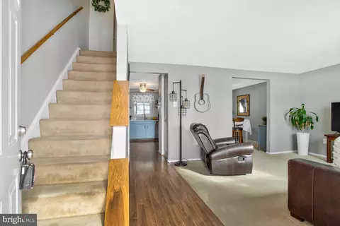 8537 Summit Rd, Pasadena, MD 21122 photo 9