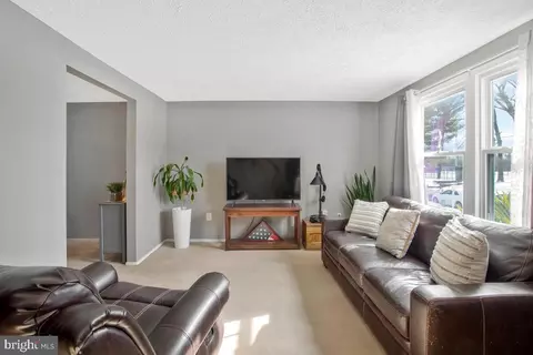 8537 Summit Rd, Pasadena, MD 21122 photo 6
