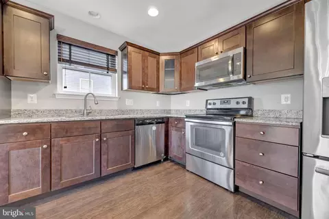 1603 Cambridge Rd, Edgewater, MD 21037 photo 4