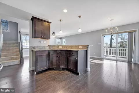 1603 Cambridge Rd, Edgewater, MD 21037 photo 5