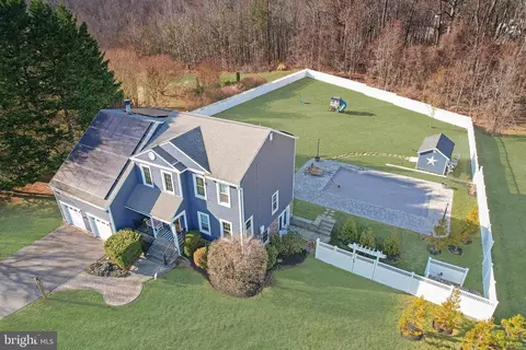 2730 Howard Grove Rd, Davidsonville, MD 21035