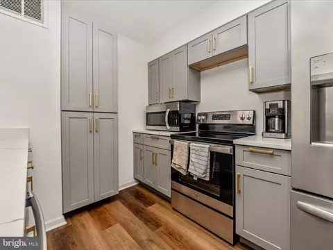 492 Bruce Ave, Odenton, MD 21113 photo 17