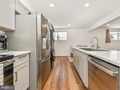 492 Bruce Ave, Odenton, MD 21113 photo 19