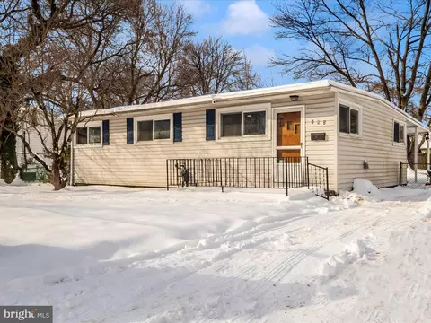 492 Bruce Ave, Odenton, MD 21113