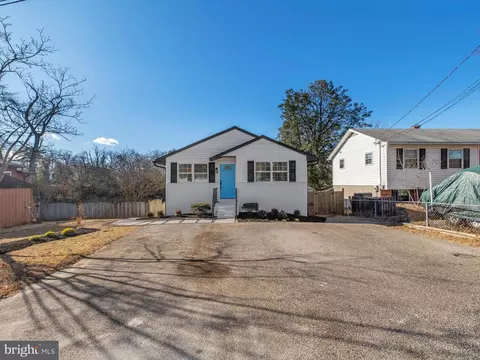 7746 Glen Ave, Pasadena, MD 21122 photo 3