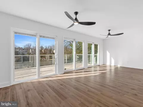 7746 Glen Ave, Pasadena, MD 21122 photo 9