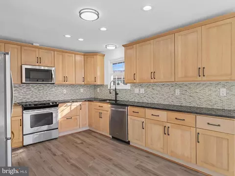 7746 Glen Ave, Pasadena, MD 21122 photo 13
