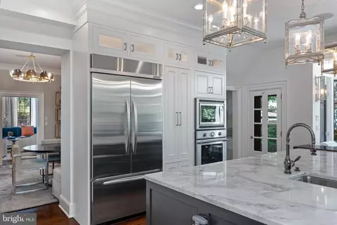 Kitchen - 40 Cornhill St, Annapolis, MD 21401 photo 3 of 6