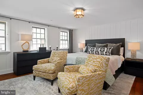 Bedroom - 40 Cornhill St, Annapolis, MD 21401 photo 3 of 7