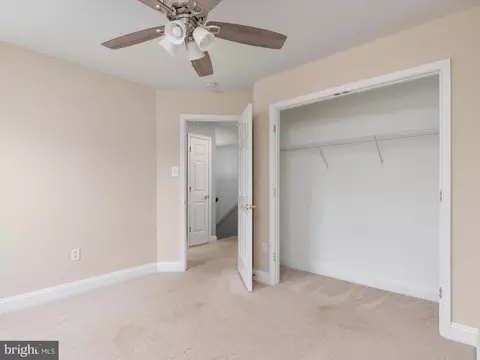 Bedroom - 857 Thicket Ct, Odenton, MD 21113 photo 4 of 5