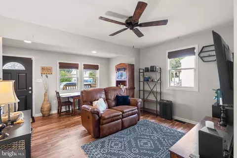 Other - 7737 W Shore Rd, Pasadena, MD 21122 photo 2 of 7