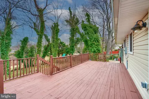542 Williamsburg Ln, Odenton, MD 21113 photo 37