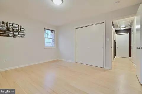 542 Williamsburg Ln, Odenton, MD 21113 photo 21