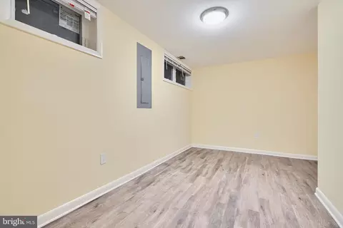 542 Williamsburg Ln, Odenton, MD 21113 photo 31