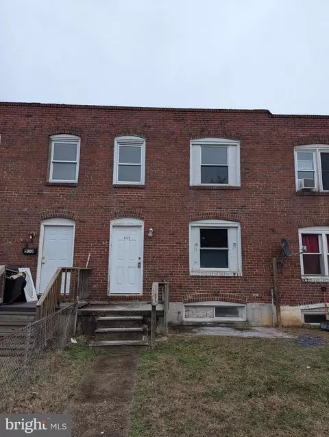 935 Victory Ave, Baltimore, MD 21225 photo 1