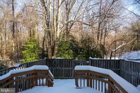 Exterior - 1206 Quaker Ridge Dr, Arnold, MD 21012 photo 2 of 3