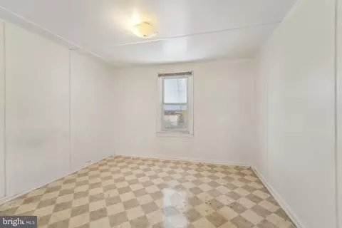 7712 Edgewood Ave, Pasadena, MD 21122 photo 18