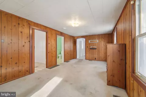 7712 Edgewood Ave, Pasadena, MD 21122 photo 9