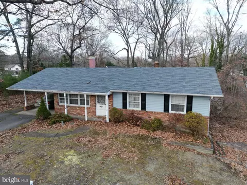 230 Obrecht Rd, Millersville, MD 21108