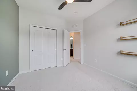8328 Meadowood Dr, Hanover, MD 21076 photo 40