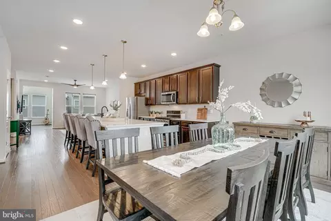 8328 Meadowood Dr, Hanover, MD 21076 photo 14