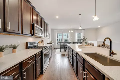 8328 Meadowood Dr, Hanover, MD 21076 photo 21