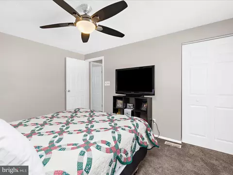 7906 Royal Mint Pl, Pasadena, MD 21122 photo 28