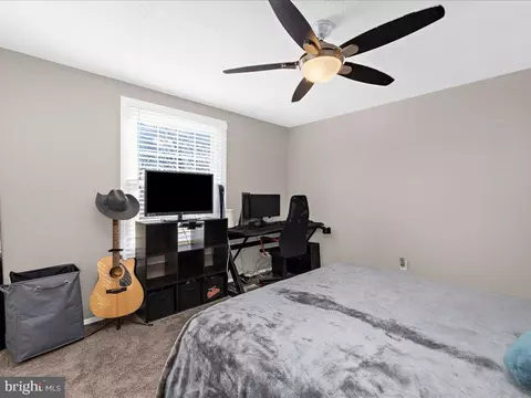 7906 Royal Mint Pl, Pasadena, MD 21122 photo 33