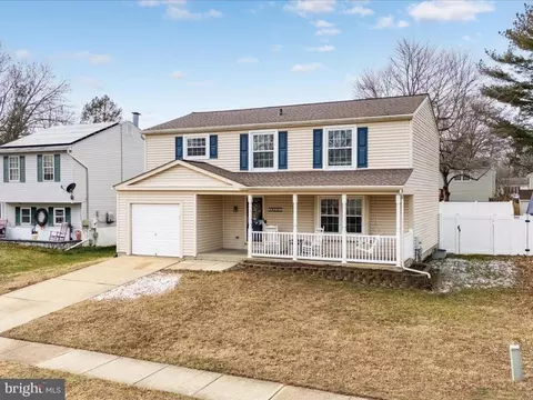 7906 Royal Mint Pl, Pasadena, MD 21122 photo 4