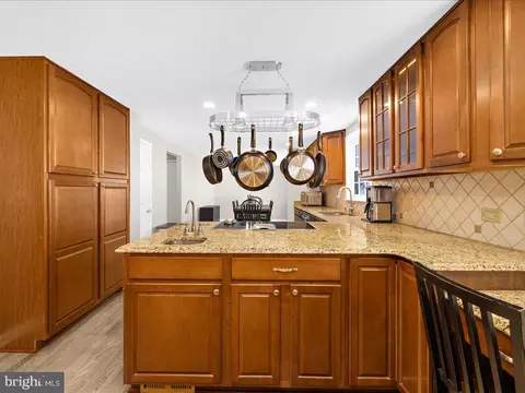 7906 Royal Mint Pl, Pasadena, MD 21122 photo 15