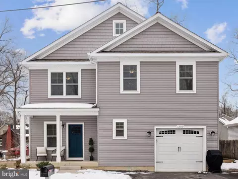 1209 Avalon Blvd, Shady Side, MD 20764