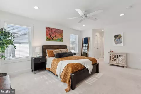 Bedroom - 1209 Avalon Blvd, Shady Side, MD 20764 photo 2 of 11