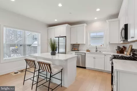 Kitchen - 1209 Avalon Blvd, Shady Side, MD 20764 photo 3 of 3