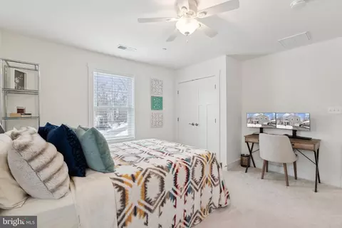 Bedroom - 1209 Avalon Blvd, Shady Side, MD 20764 photo 7 of 11
