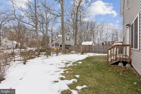 Exterior - 1209 Avalon Blvd, Shady Side, MD 20764 photo 3 of 8