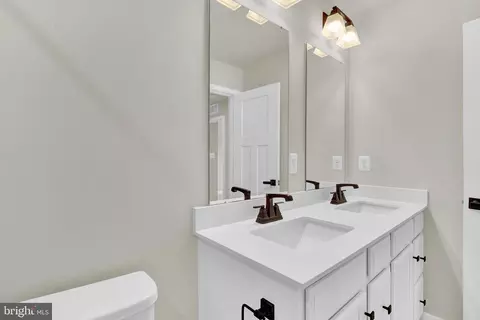 3918 Small Roundtop Rd #CADENCE-EOG, Hanover, MD 21076 photo 18
