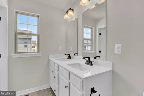 3918 Small Roundtop Rd #CADENCE-EOG, Hanover, MD 21076 photo 17