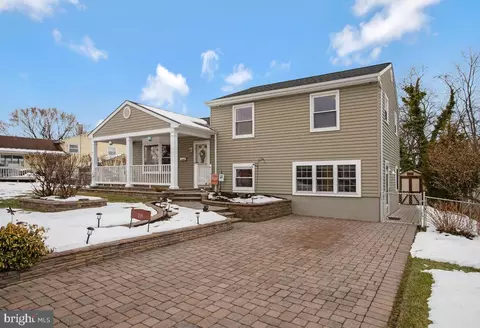 216 Mansion Rd, Linthicum Heights, MD 21090