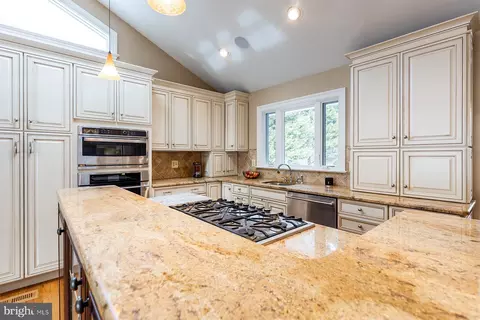 1485 Grandview Rd, Arnold, MD 21012 photo 8