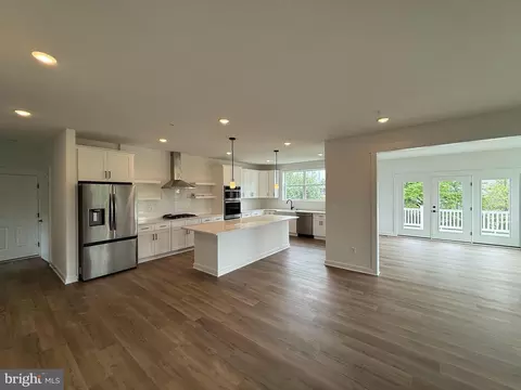 1182 Central Ave E, Edgewater, MD 21037 photo 6