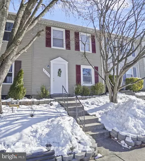 6447 Lacrosse Ln NE, Glen Burnie, MD 21061