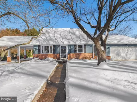 812 Bradford Ave, Arnold, MD 21012