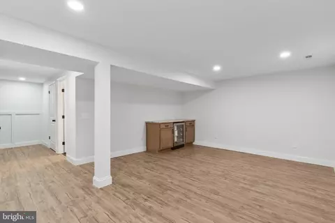 Entry Way - 8533 Skipjack Pl, Pasadena, MD 21122 photo 9 of 9
